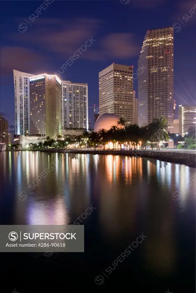 Downtown MIaimi business district along Biscayne Bay at dawn.