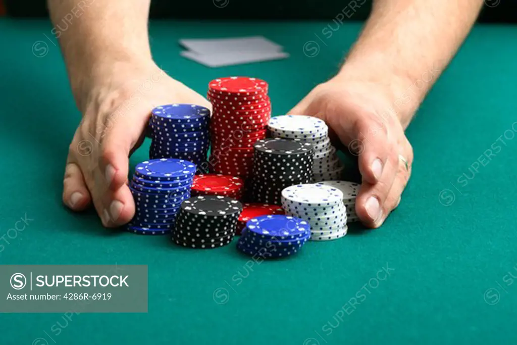 Placing a poker bet
