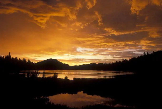 sunrise, sunset, Rocky Mountain National Park, lake, Rocky Mountains, CO, Colorado, Sunrise on Sprague Lake in Rocky Mountain Nat'l Park.