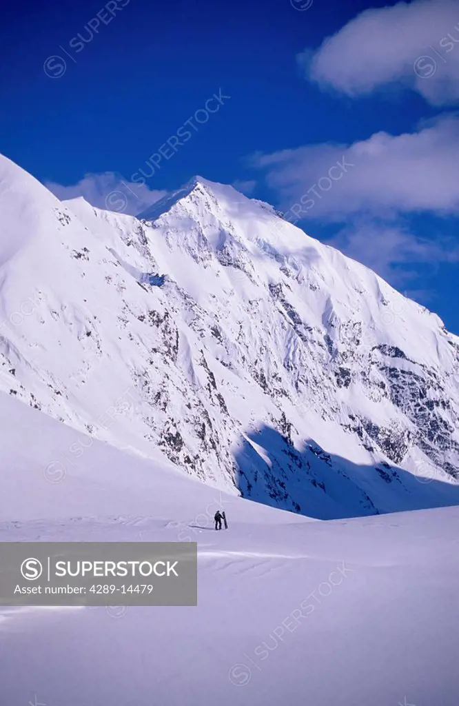 Snowboarder on Skookum Glacier Carpathian Peak KP