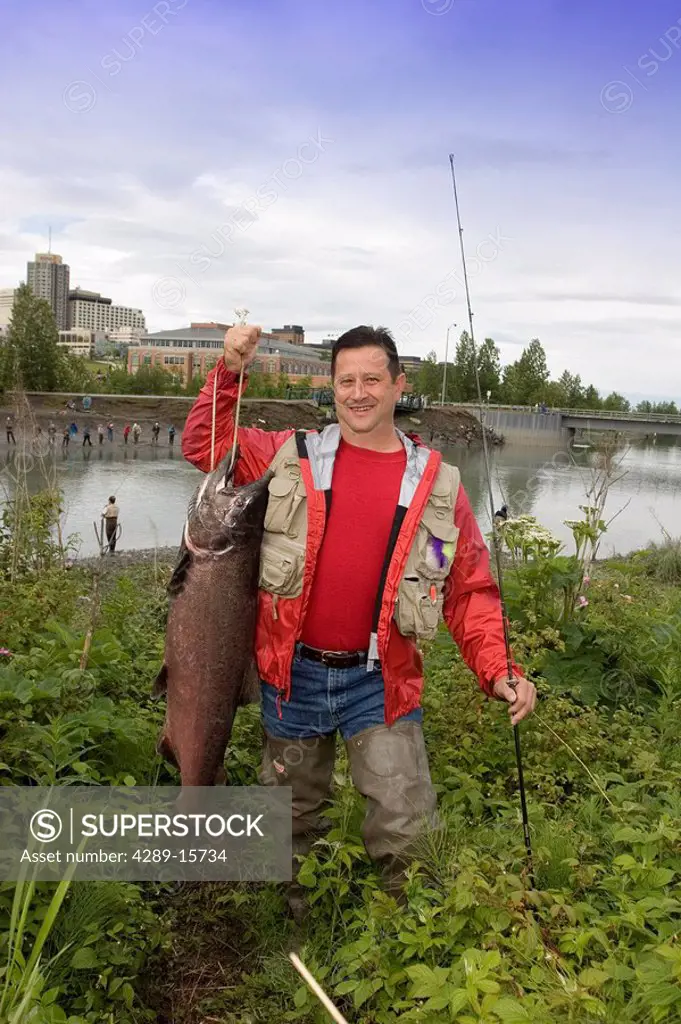 Happy Fisherman w/King Salmon @ Ship Crk Anchorage AK SC Summer Slam´nSalmon Derby
