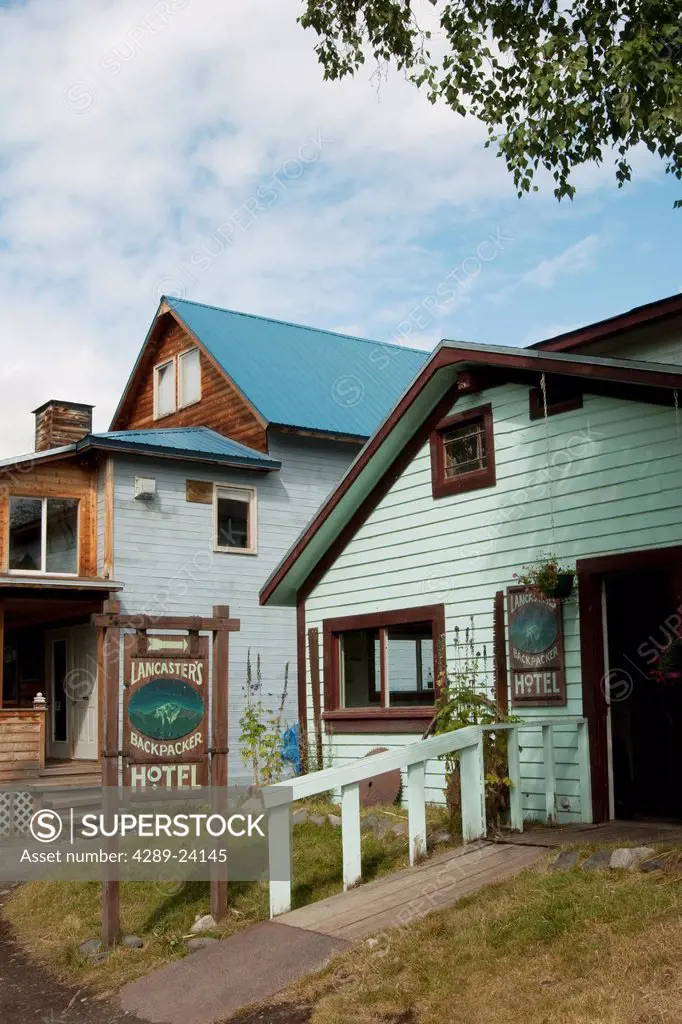 View of Lancaster´s Backpacker Hotel in the town of McCarthy, Wrangell_St.Elias National Park & Preserve, Southcentral Alaska, Summer