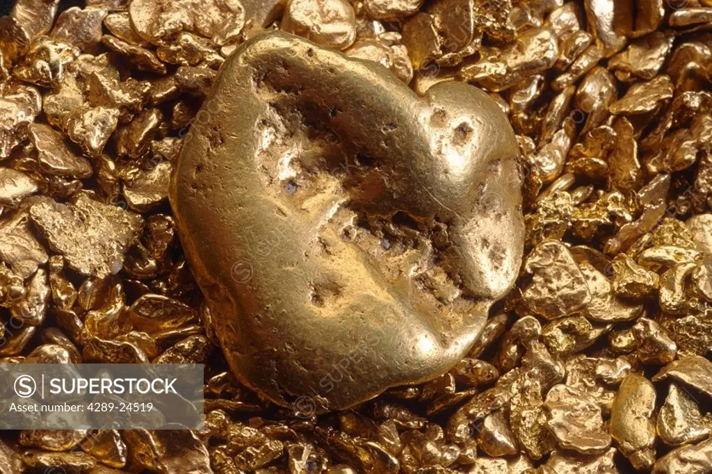 Close_up of Gold Nuggets
