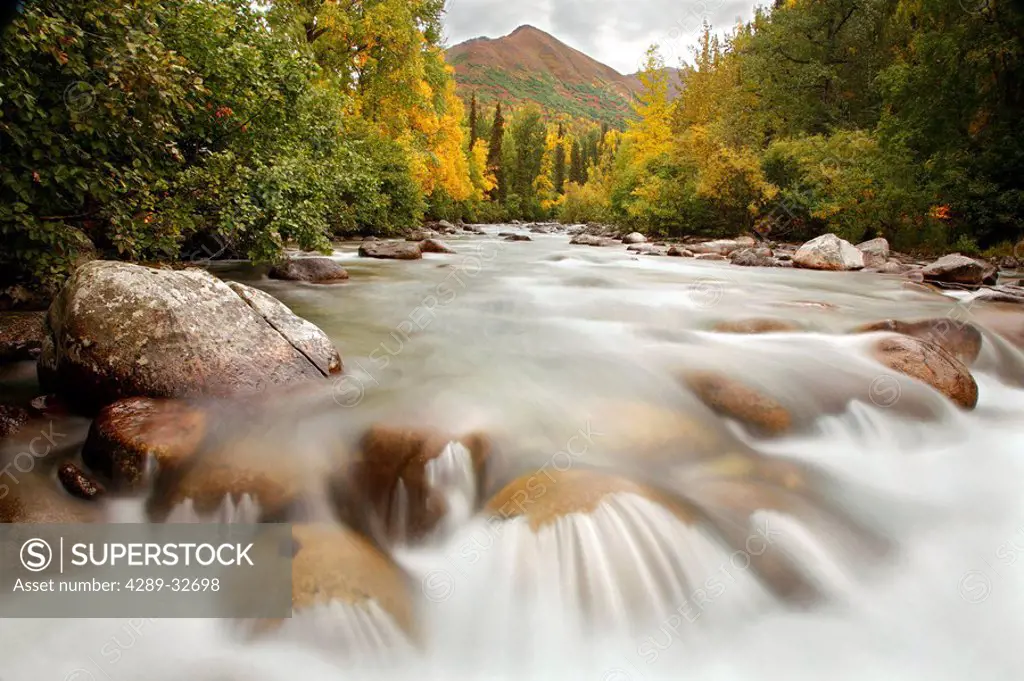 Little Susitna River at the start of the Hatchers Pass Road, Southcentral, Alaska, Autumn