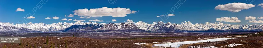 Panoramic image of the Alaska Range north of the Denali Highway with major mountain peaks left to right: Nenana Deborah, Hess, Geist, Balchen, Hayes, ...