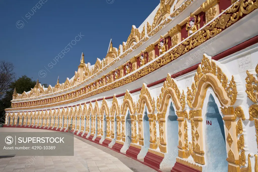 U Min Thonze Pagoda, Sagaing, near Mandalay, Myanmar, (Burma)
