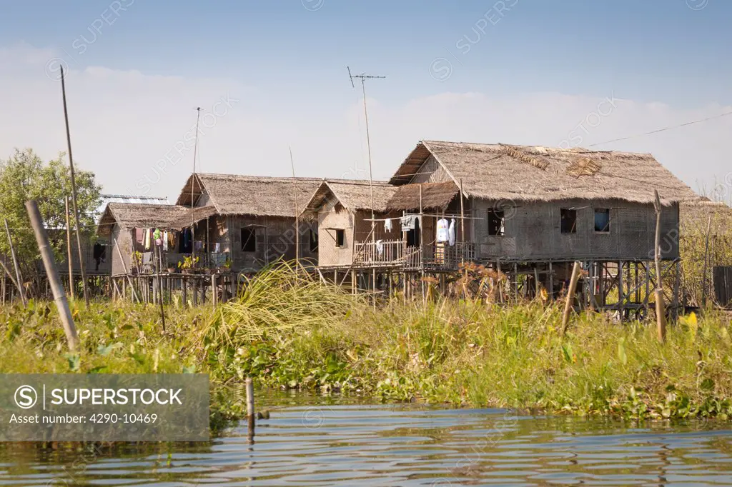 Lakeside houses built on stilts, Inle Lake, Shan State, Myanmar, (Burma)