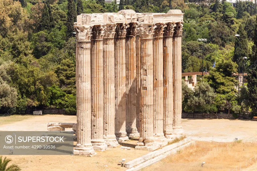 Ruins of Temple of Olympian Zeus, Athens, Greece