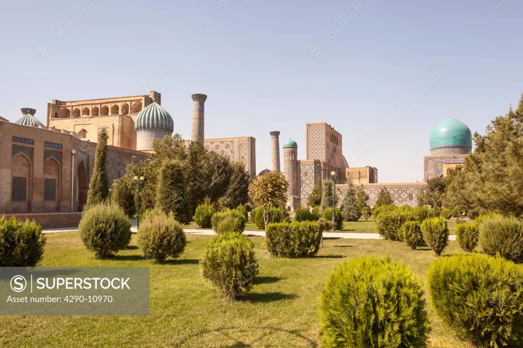 Sher Dor (Shir Dor), Ulugh Beg (Ulugbek), and Tilla Kari (Tillya Kari) Madrasahs, Registan Square, Samarkand, Uzbekistan