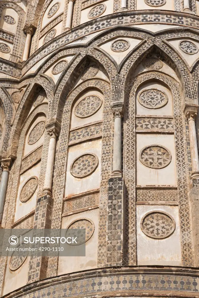 Decorative stonework on the apse, Monreale Cathedral, Monreale, near Palermo, Sicily, Italy