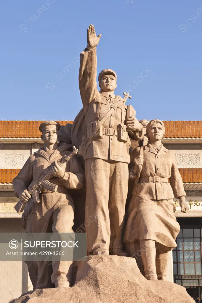 A statue outside the Mausoleum of Mao Zedong, Tiananmen Square, Beijing, China