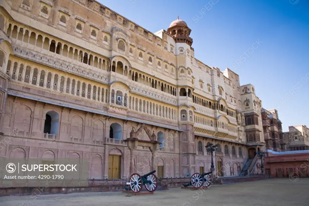 Inner courtyard, Junagarh Fort, Bikaner, Rajasthan, India