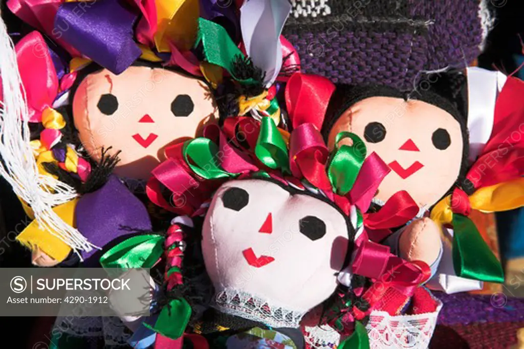 Colourful dolls, Mercado de Parian, El Parian Market, Avenida 2 Oriente and Calle 6 Norte, Puebla, Mexico