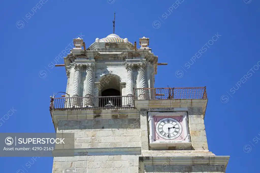 Clock, Catedral de Metropolitana, Cathedral of the Virgin of the Assumption, Zocalo, Oaxaca, Oaxaca State, Mexico