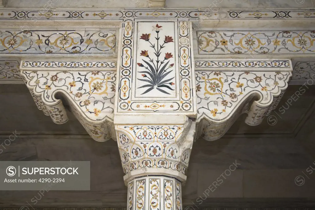 Inlaid marble arch in Musamman Burj, Agra Fort, also known as Red Fort, Agra, Uttar Pradesh, India