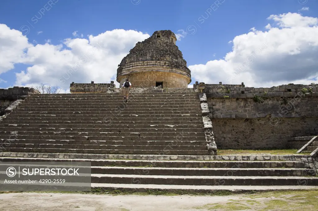 El Caracol, The Observatory, Chichen Itza Archaeological Site, Chichen Itza, Yucatan State, Mexico