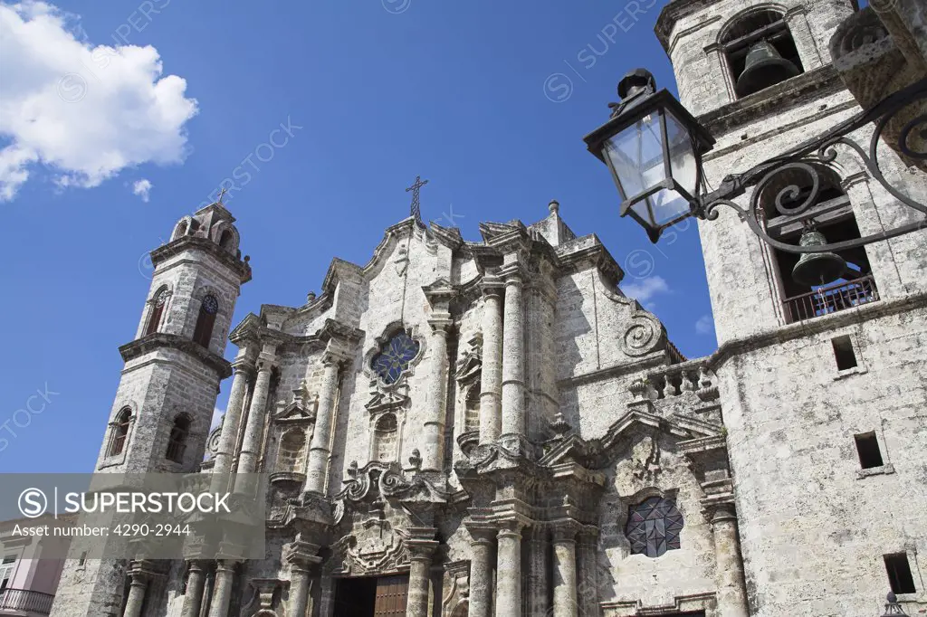 Catedral de La Habana, San Cristobal Cathedral, Plaza de la Catedral, Havana, La Habana Vieja, Cuba