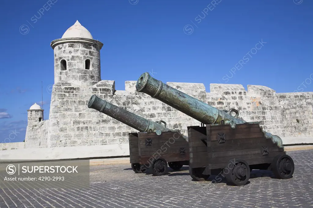 Cannon at Castillo de San Salvador de la Punta, Havana, La Habana Vieja, Cuba