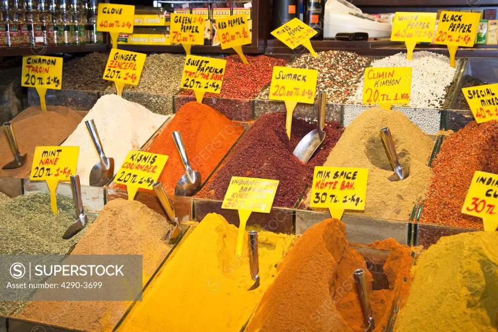 Spices for sale in the Misir Carsisi Spice Bazaar, Eminonu, Istanbul, Turkey