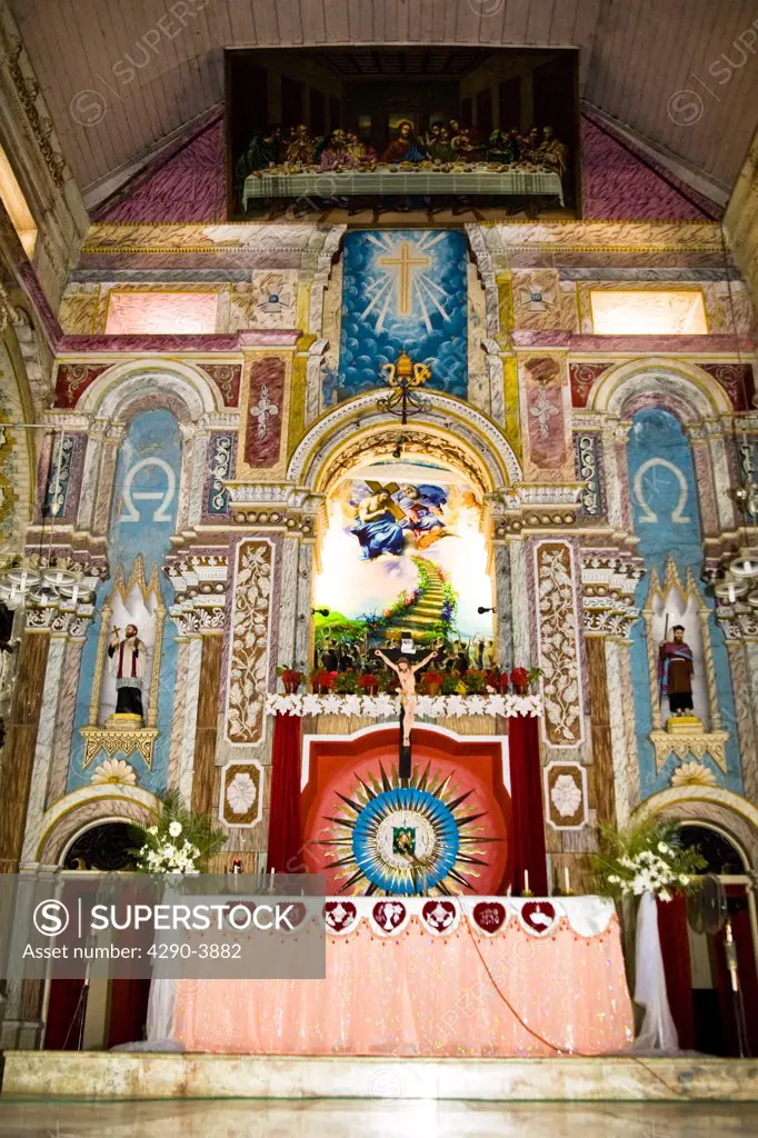 Internal view of Santa Cruz Cathedral, Fort Cochin, Cochin, Kerala, India