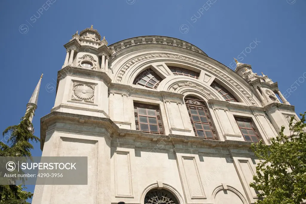 Dolmabahce Mosque, Istanbul, Turkey