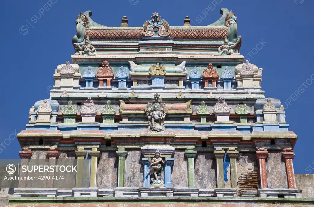 Decorative roof of a building at Meenakshi Temple, Madurai, Tamil Nadu, India