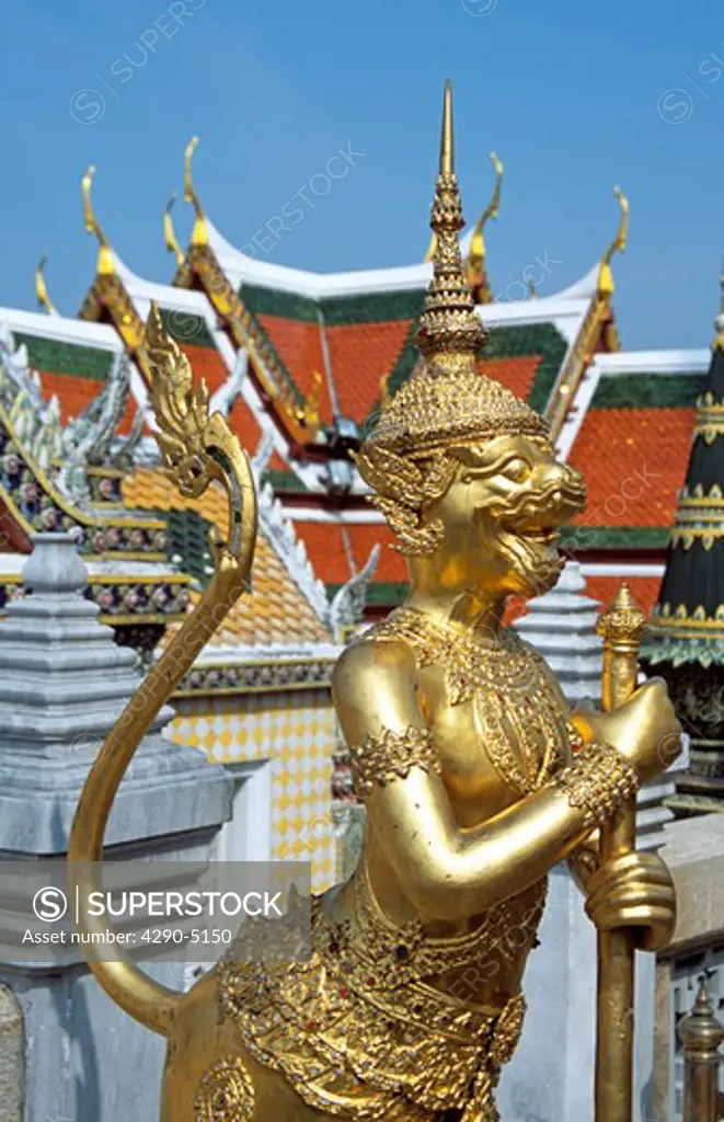 Golden statue, Grand Palace, Bangkok, Thailand