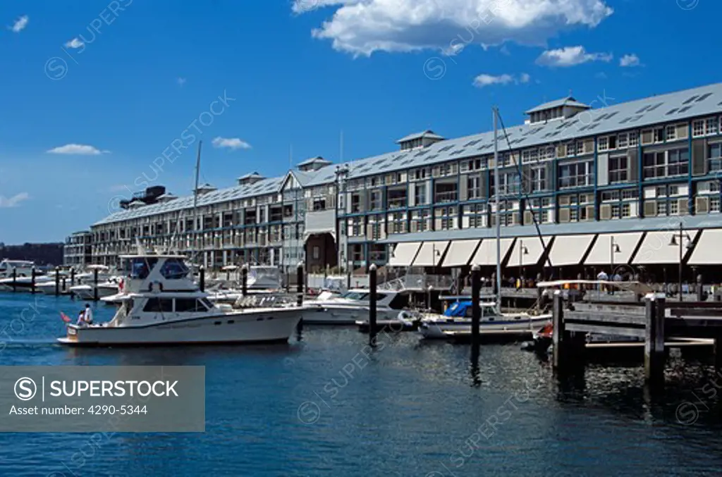 Finger Wharf, Woolloomooloo Bay, Home of the Royal Australian Navy, Sydney, New South Wales, Australia