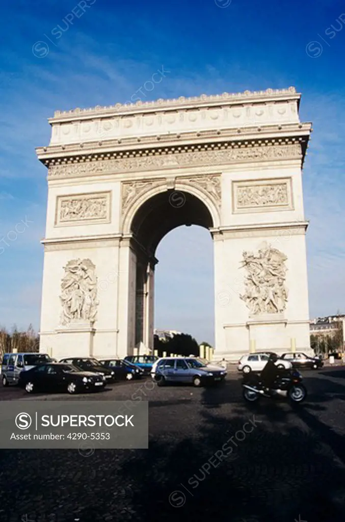 Arc de Triomphe, Place Charles de Gaulle, Paris, France