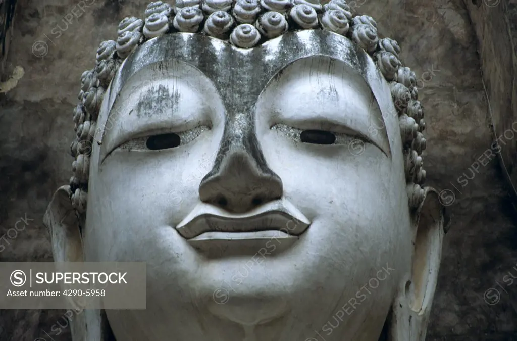 Phra Atchana Buddha statue, Wat Sri Chum, Sukhothai Historical Park, Sukhothai, Thailand