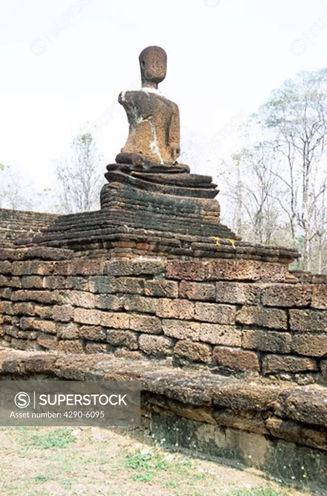 Statue, Kamphaeng Phet Historical Park, Kamphaeng Phet, Thailand
