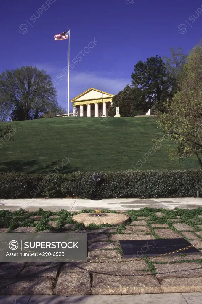 John F Kennedy, Jacqueline Kennedy Onassis graves, Arlington House, Arlington National Cemetery, Virginia, USA