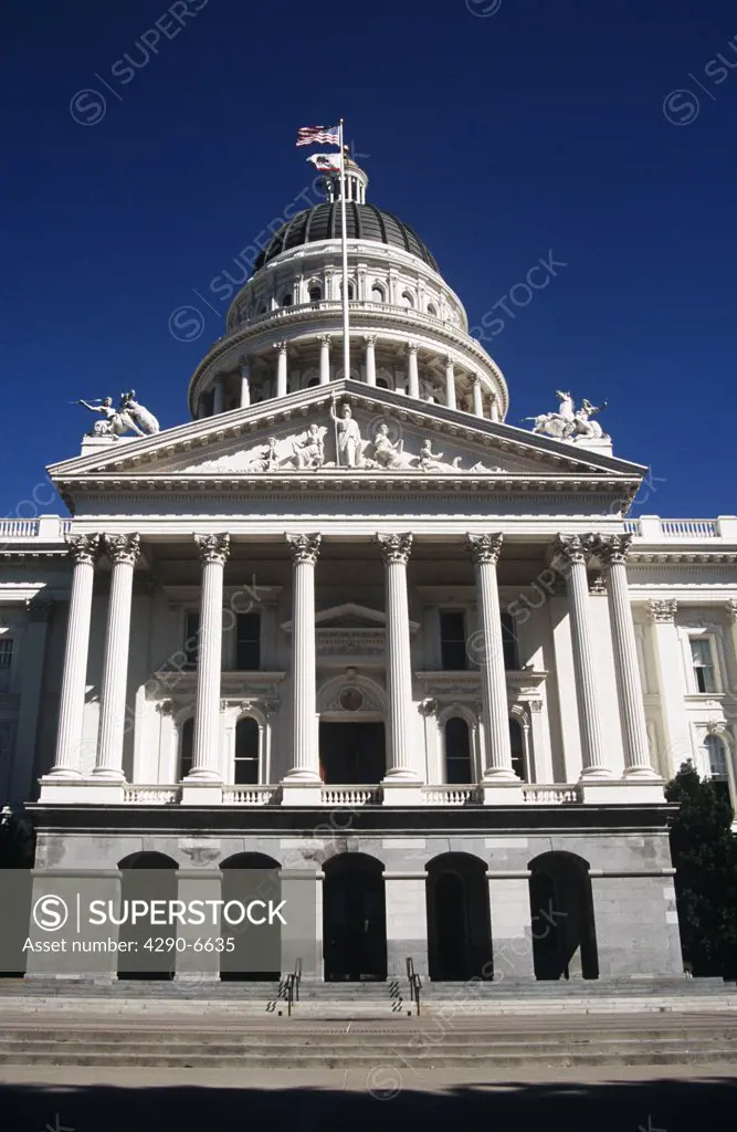 California State Capitol Building, Sacramento, California, USA