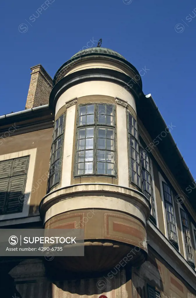 Round window on end of building, Becsikapu Ter (Square), Castle Hill District, Budapest, Hungary