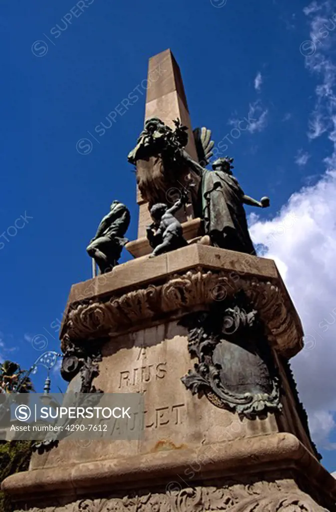 Rius and Taulet statue, outside Mercat de Sante Caterina, Barcelona, Spain
