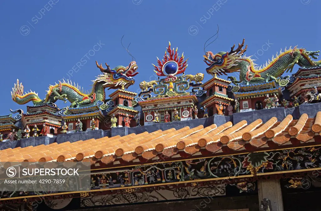 Roof of Pak Tai Temple, Cheung Chau Island, Hong Kong, China