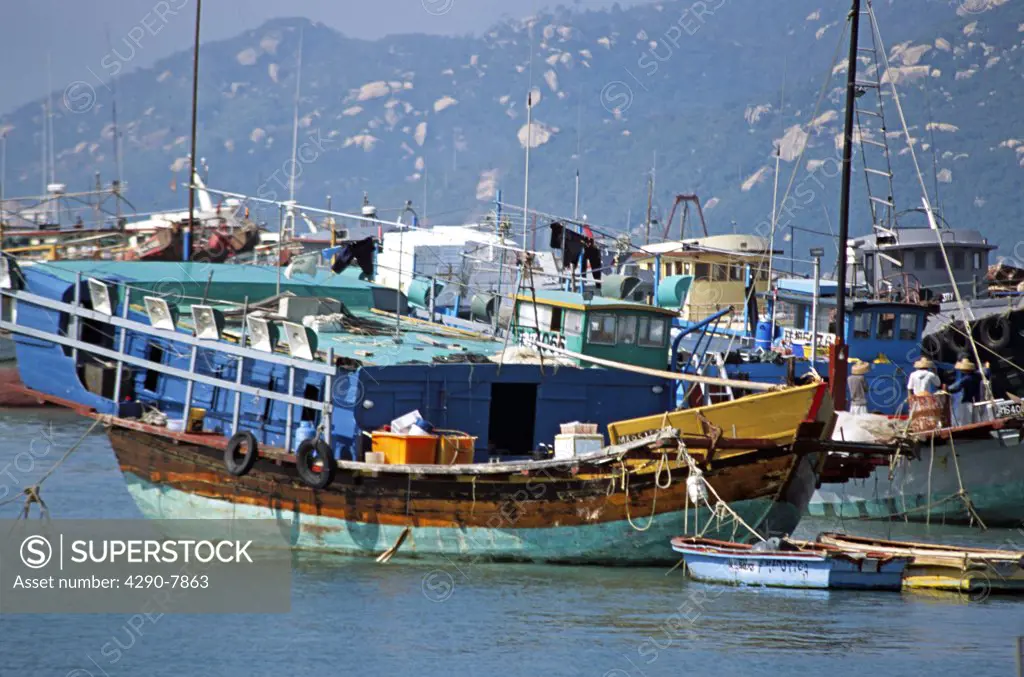 Fishing boats in harbour, Cheung Chau Island, Hong Kong, China