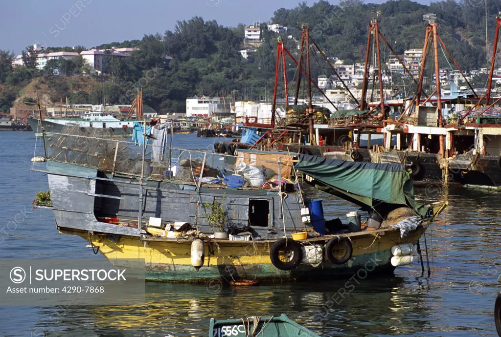 Old fishing boat in harbour, Cheung Chau Island, Hong Kong, China