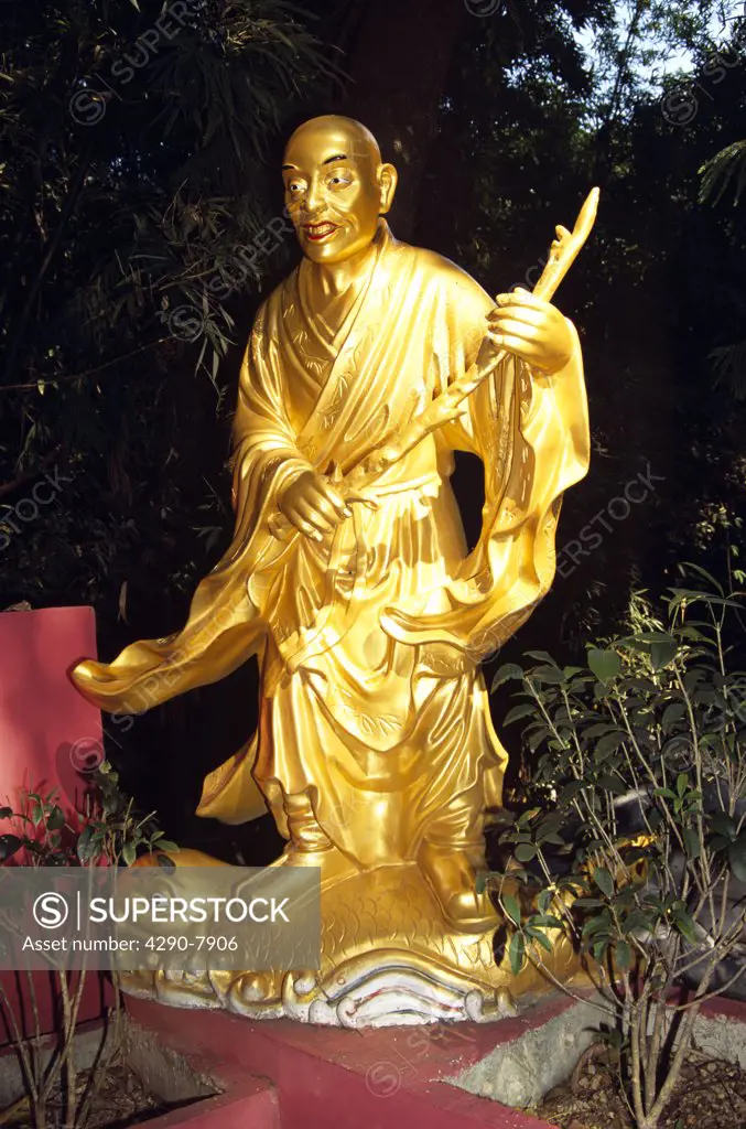 Statue, 10,000 Buddhas Monastery, Sha Tin, New Territories, Hong Kong, China