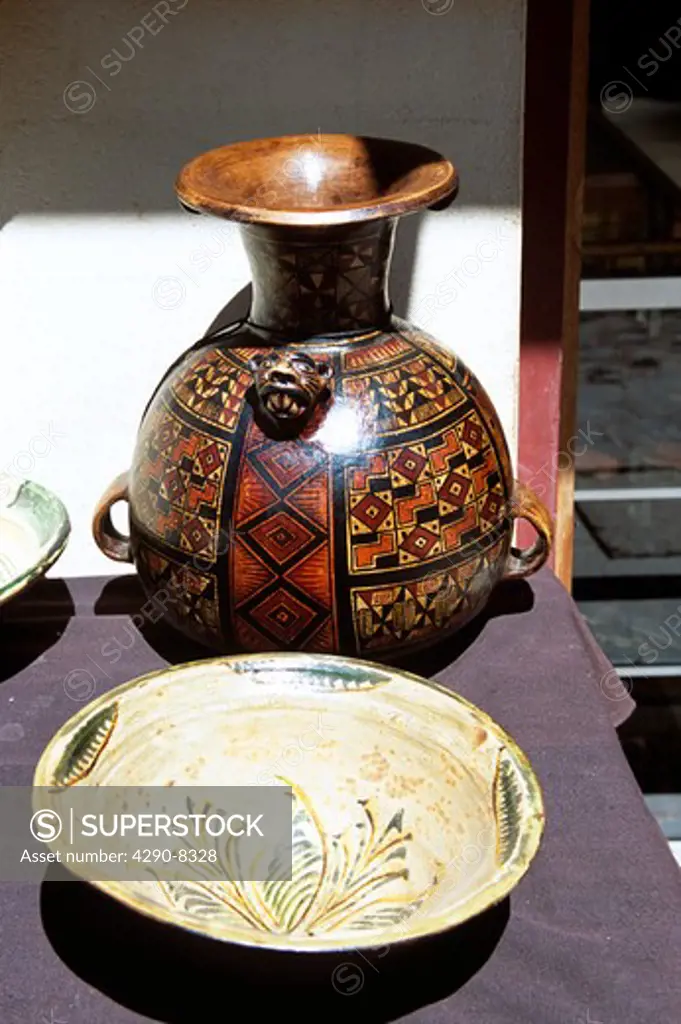 Patterned pottery vase and bowl outside gift shop, Pisac Market, Pisac, near Cusco, Peru