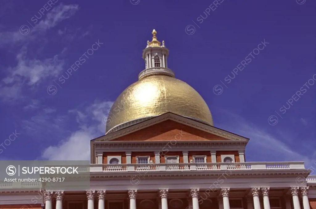 Dome of State House, Boston, Massachusetts, New England, USA. Designed by Charles Bulfinch