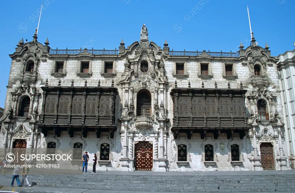 Archbishops Palace, Plaza de Armas, (Plaza Mayor), Lima, Peru