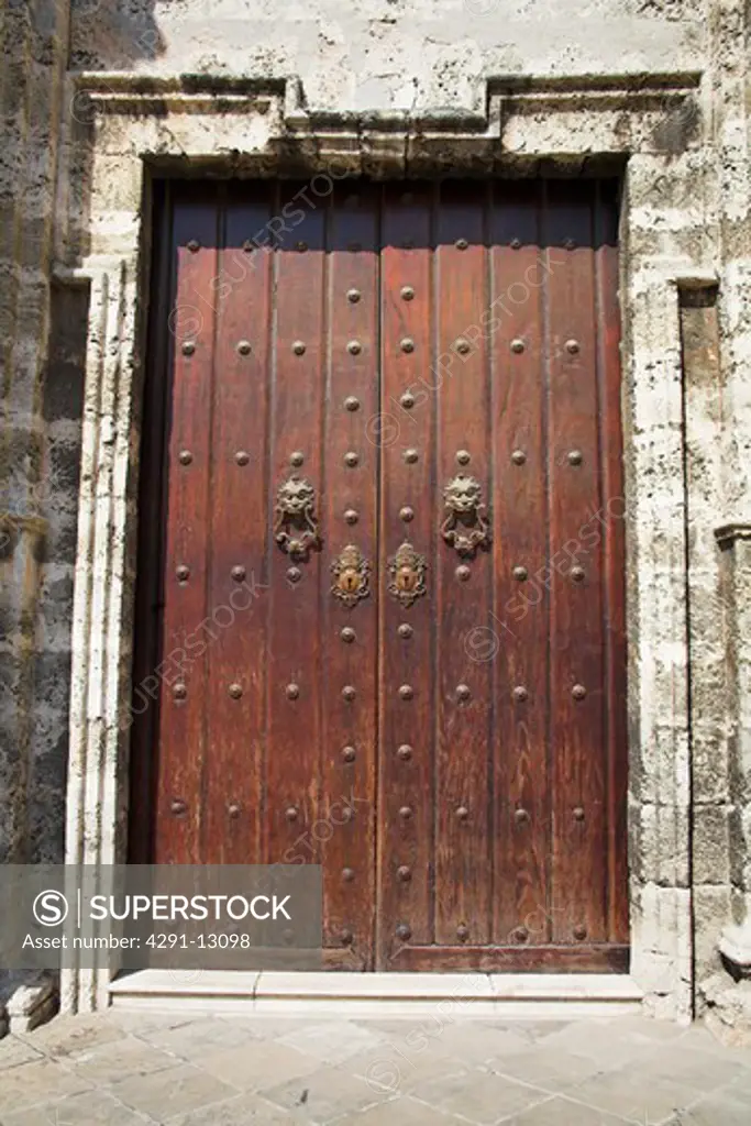 Doorway, Catedral de La Habana, San Cristobal Cathedral, Plaza de la Catedral, Havana, La Habana Vieja, Cuba