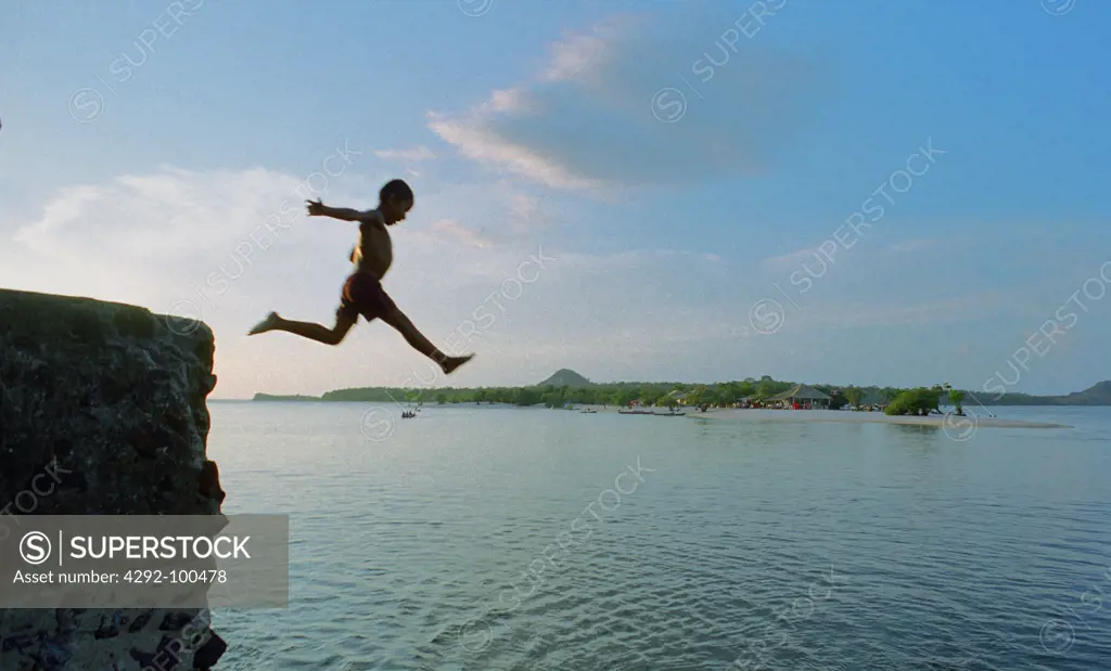 Brazil, Alter do Chaò, boy jumping in sea