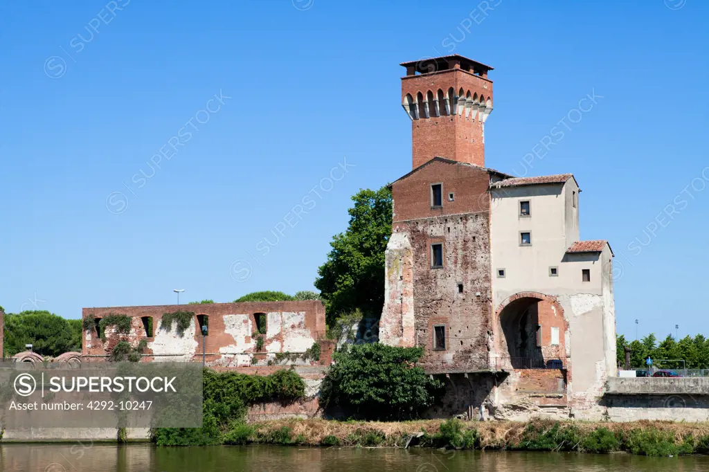 Italy, Tuscany, Pisa, Arno River, The Guelph Tower and Medici Citadel