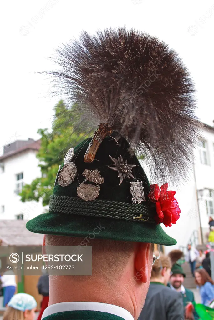 Italy, Trentino Alto Adige, Siusi, Oswald-von-Wolkenstein-Ride, Man wearing traditional hat.