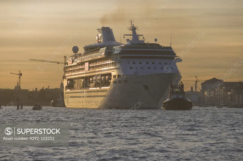 Italy, Veneto, Venice, Cruise Ships at Sunset