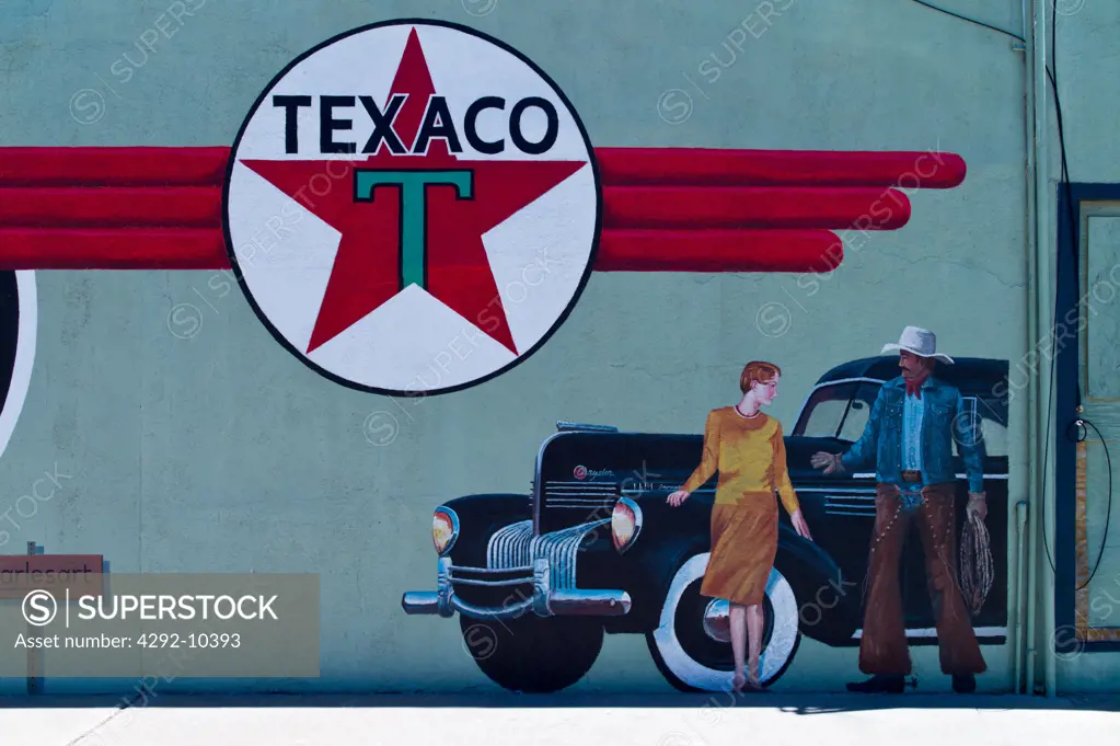 USA, New Mexico, mural on Route 66