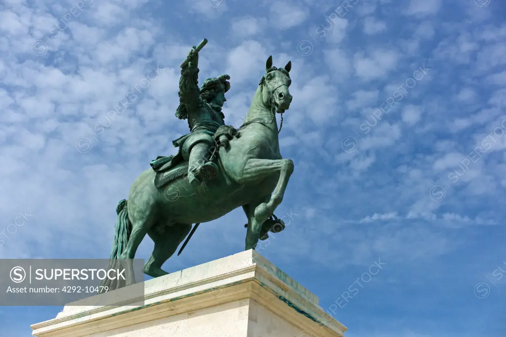 France, Ile de France, Yvelines, Versailles castle, Place d'Armes, Louis XIV's equestrian statue by Louis Petitot and Pierre Cartelet (1837)
