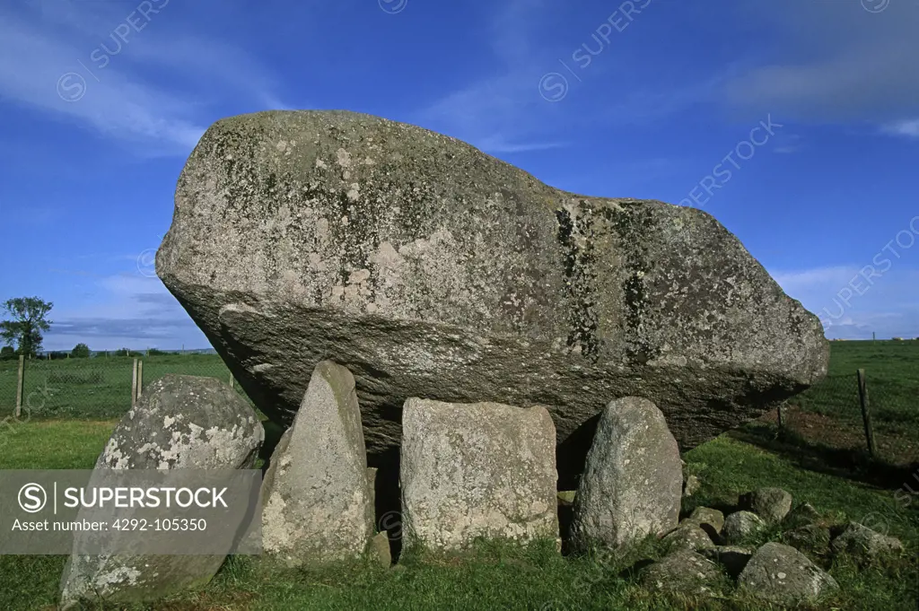 Ireland, Carlow, Brownes Hill, dolmen